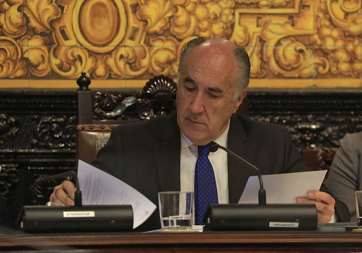 Landaluce anuncia querella contra Rocío Arrabal (PSOE) por delitos de ...