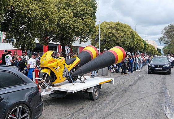 'La Ruidosa', la reina de los decibelios en Jerez que acapara todas las miradas