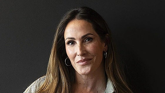Malú revela cuáles son los dos chiringuitos a los que siempre va cuando está en Algeciras: «¡Como increíble allí!»