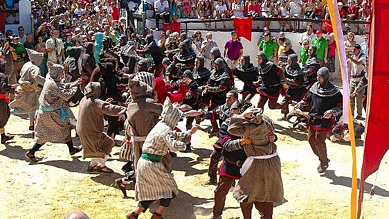 Benamahoma, a punto de celebrar sus Fiestas de Moros y Cristianos, hasta 200 personas para una recreación histórica