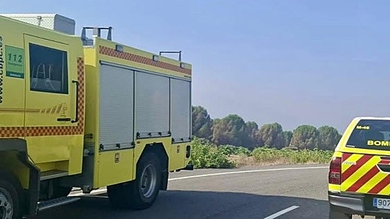 Muere un hombre de 37 años en un choque entre un turismo y un camión en Arcos