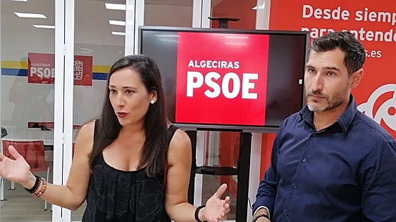 Rocío Arrabal da un paso al lado y deja a Fran Fernández la carrera por la Alcaldía de Algeciras