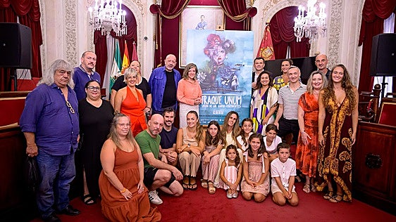 Presentación en el salón de plenos del Ayuntamiento