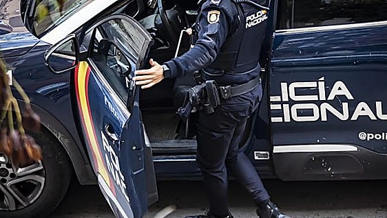 Tres detenidos en Jerez por agredir a un compañero a la salida del trabajo