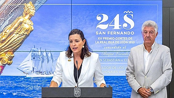 Premio Cortes de la Real Isla de León al Juan Sebastián Elcano: exposiciones y visitas guiadas