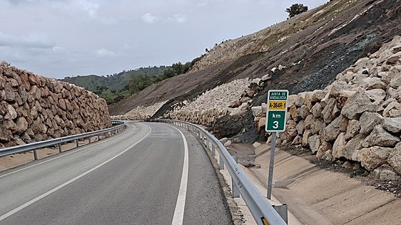La Junta invertirá 3 millones de euros en la reconstrucción del puente de  acceso a Alcalá del Valle