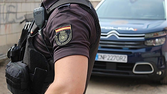 Detenido un trabajador de un hotel acusado de robar joyas y dinero a los clientes