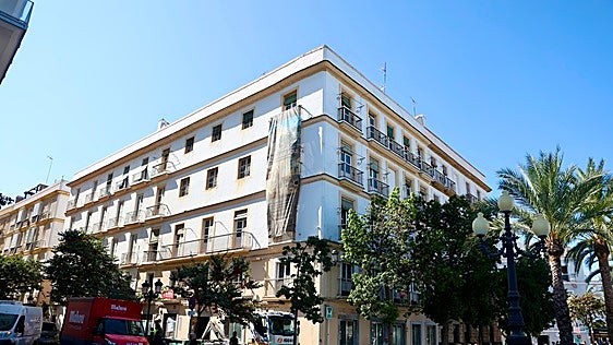 Los madrileños se lanzan sobre Cádiz: compraron más de 1.500 casas en la provincia en 2025