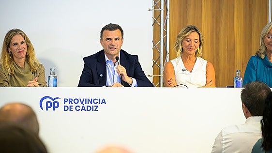 Bruno García, durante la ejecutiva provincial del PP, este viernes en Cádiz.