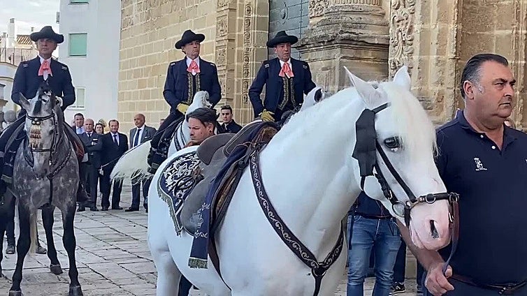 Emotivo último adiós a Álvaro Domecq Romero en Jerez