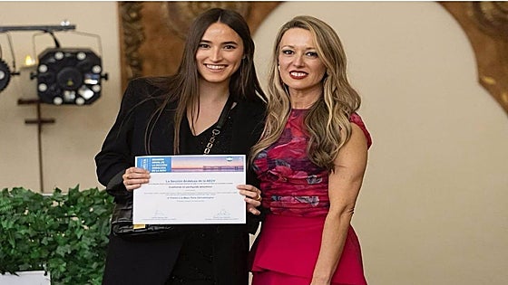 Premiados a nivel nacional dos profesionales de la Unidad de Dermatología y Venereología del Hospital Puerta del Mar