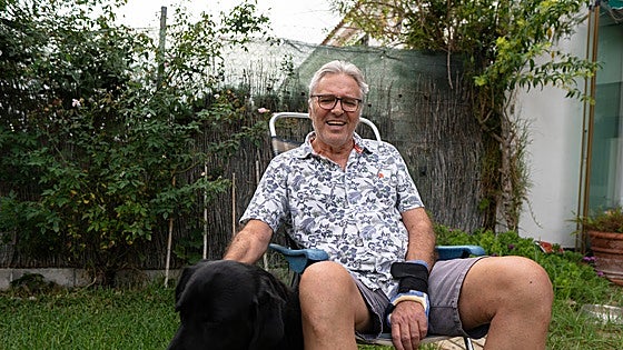 Juan Carlos, enfermo de ELA: «Es muy bonito lo que han hecho, pero hay que llevarla a cabo rápido»
