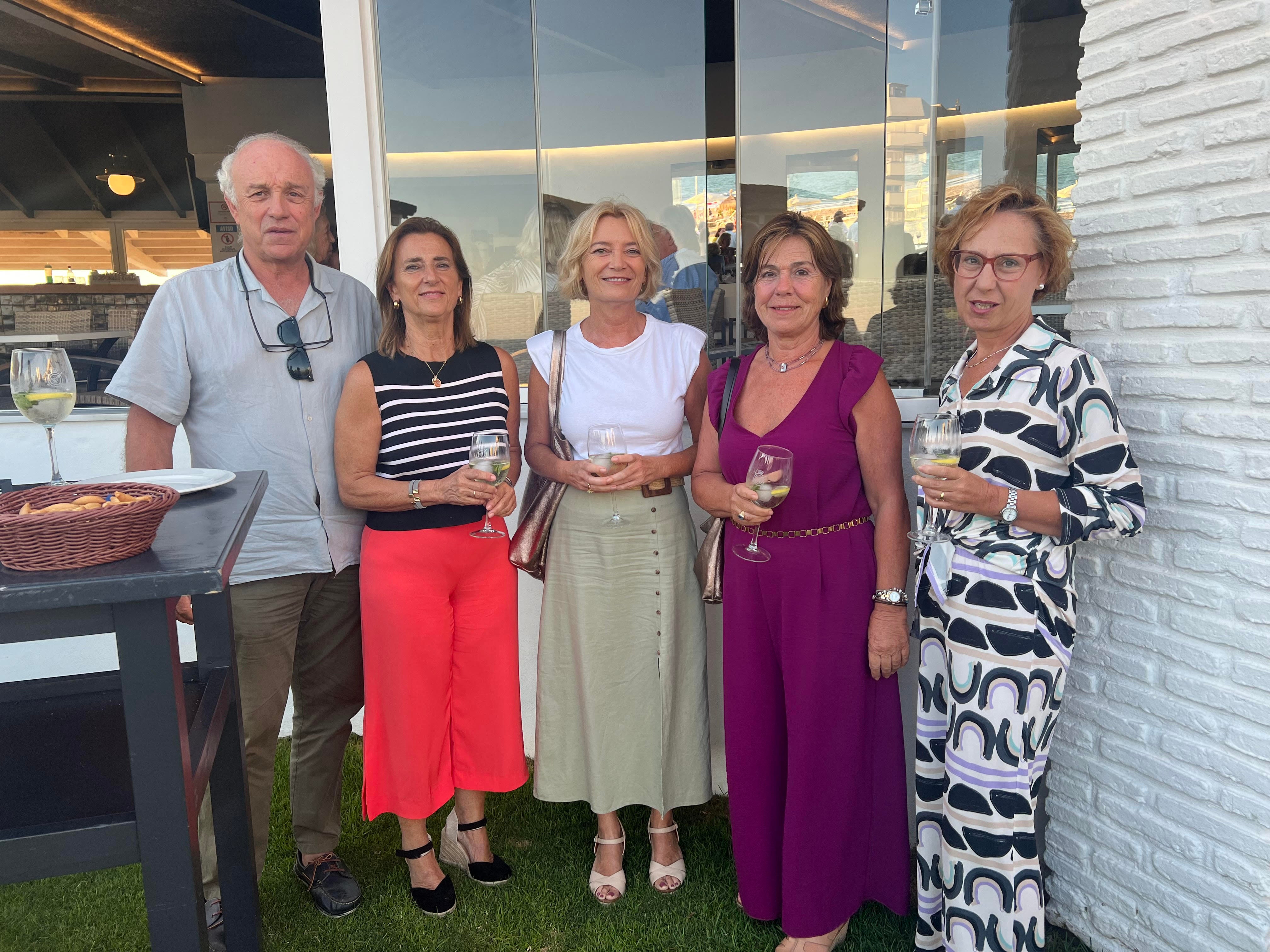 Juan Manuel Macías, Mamen Saiz, María José Rubio, Valentina Moreno y Mariló Moreno