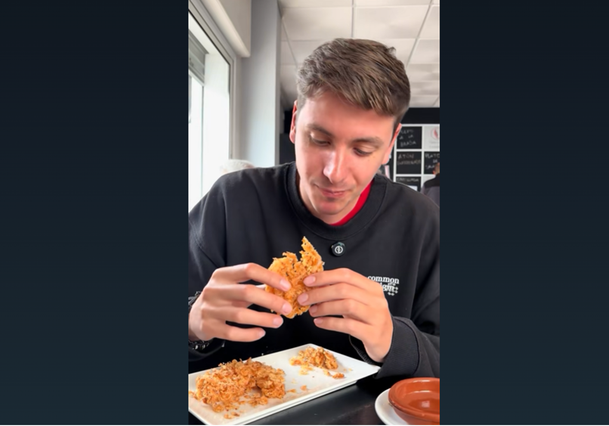Este es el bar donde sirven una de las tortillas de camarones más famosas de Cádiz