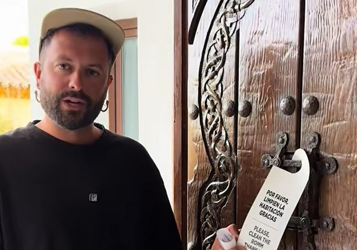 Un gallego cuenta la horrible experiencia que tuvo en un hotel de Cádiz