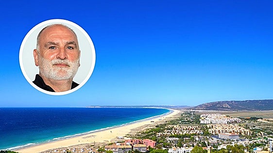 El refugio del chef José Andrés es un pueblo de la costa de Cádiz que huele a atún: «Puedes salir por la mañana y respirar aire fresco»
