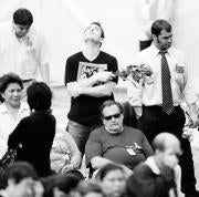 Familiares de las víctimas celebraron el tercer aniversario en la zona cero. AP