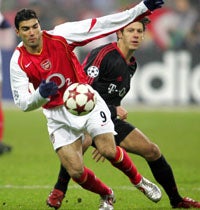 Reyes, durante un partido con el Arsenal