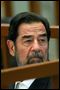 Sadam Hussein, en una de las sesiones del juicio que se ha abierto en su contra. / EFE