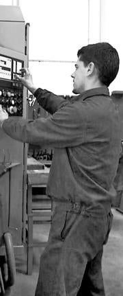 ABC  Un joven en su trabajo