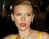 perfil de la nariz de scarlett johansson