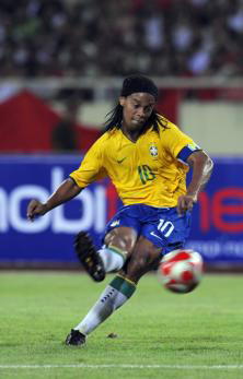 Ronaldinho: «Los últimos cinco meses fueron el peor periodo de mi vida»
