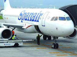 El ERE de Spanair contemplará 1.200 despidos y 800 traslados forzosos