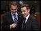 Zapatero y Sarkozy bromean durante la Cumbre de la UE en Bruselas./ Efe