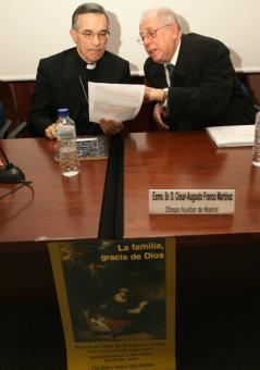 Los organizadores de la Misa de la Familia esperan más de un millón de asistentes