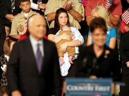 La hija de Sarah Palin da a luz a su bebé