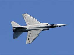 Tres pilotos muertos al estrellarse dos cazas en Albacete