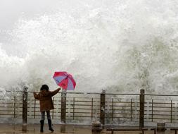 Un chorro cálido del Caribe reactivó una borrasca que llegaba al Golfo de Vizcaya