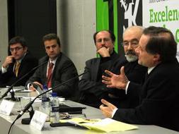 Manuel Erice defiende en Navarra que «Internet no es el problema, sino la solución para el periodismo»