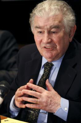 Antonio Gamoneda, el poeta de barro