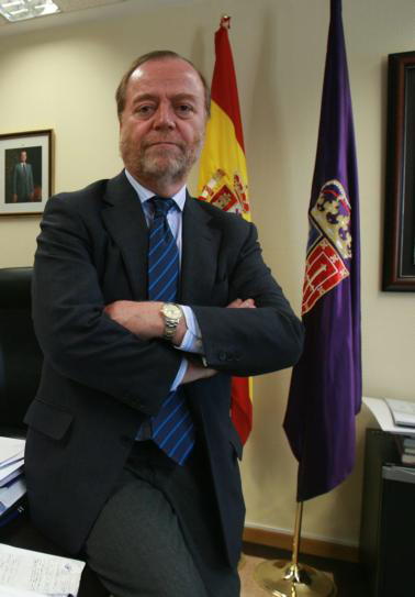 «Es una pena dar la imagen de que todos los políticos estamos bajo sospecha»