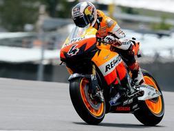 La lluvia deja a medias los entrenamientos de MotoGP