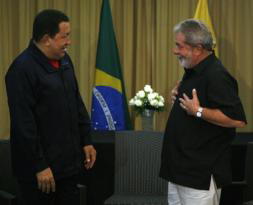 Chávez trata de eclipsar un foro crítico con un «Aló presidente» de cuatro días