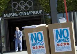 Ronaldo y Kaká mandan