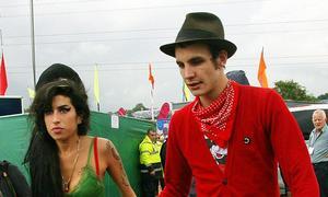 Amy Winehouse vuelve a estar soltera