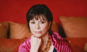 Isabel Allende tiene la gripe A