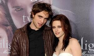 Robert Pattinson y Kristen Stewart viven juntos en una suite de un hotel