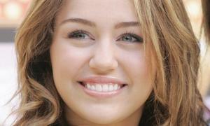 Miley Cyrus tiene fobia a los vampiros