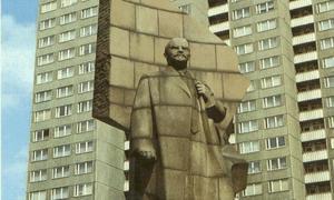 Lenin vuelve a Berlín