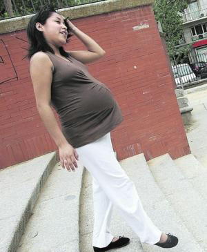 El Parlamento aprobará en febrero las ayudas para las mujeres embarazadas