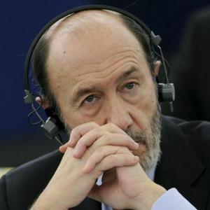 Rubalcaba no logra salvar el acuerdo antiterrorista entre la UE y EE.UU.