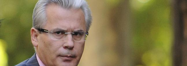 La Universidad de Nueva York niega que Garzón pidiera dinero al Banco Santander para sus cursos