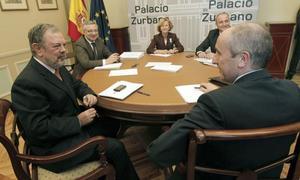 El PP descarta un «pacto global» en materia económica pese a que el Gobierno ve «grandes puntos de acuerdo»