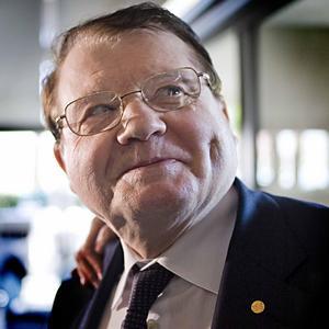 Luc Montagnier: «Contra el sida: fidelidad, abstinencia y preservativo»