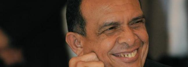 Lobo asegura que Zelaya puede regresar «cuando quiera»