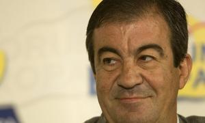 Cascos admite que hay «una marea creciente que cree oportuno» su regreso